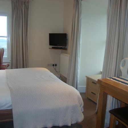 Hotel Gwesty'R Webley Cardigan Zimmer foto